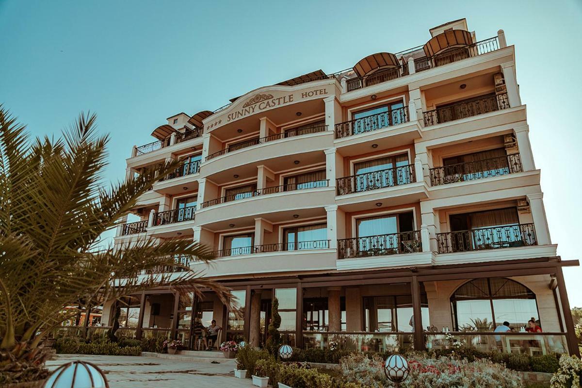 Sunny Castle Hotel 크레네보 외부 사진